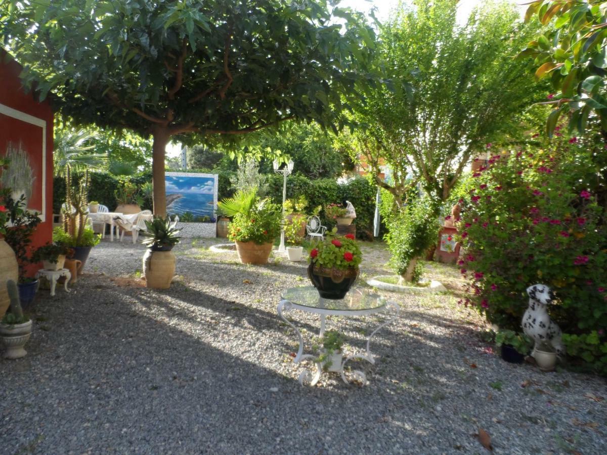 Casa Con Jardin Frente Playa De Burriana Villa Ngoại thất bức ảnh