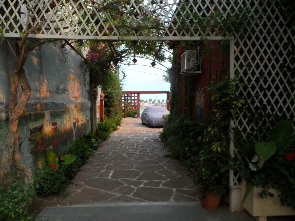 Casa Con Jardin Frente Playa De Burriana Villa Ngoại thất bức ảnh